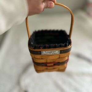Longaberger Inaugural Basket with Red  Accents VINTAGE